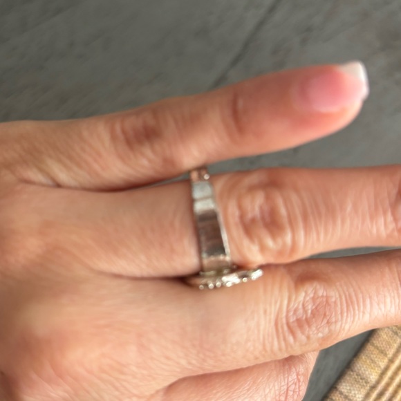 Hello Kitty Ring - Picture 6 of 6